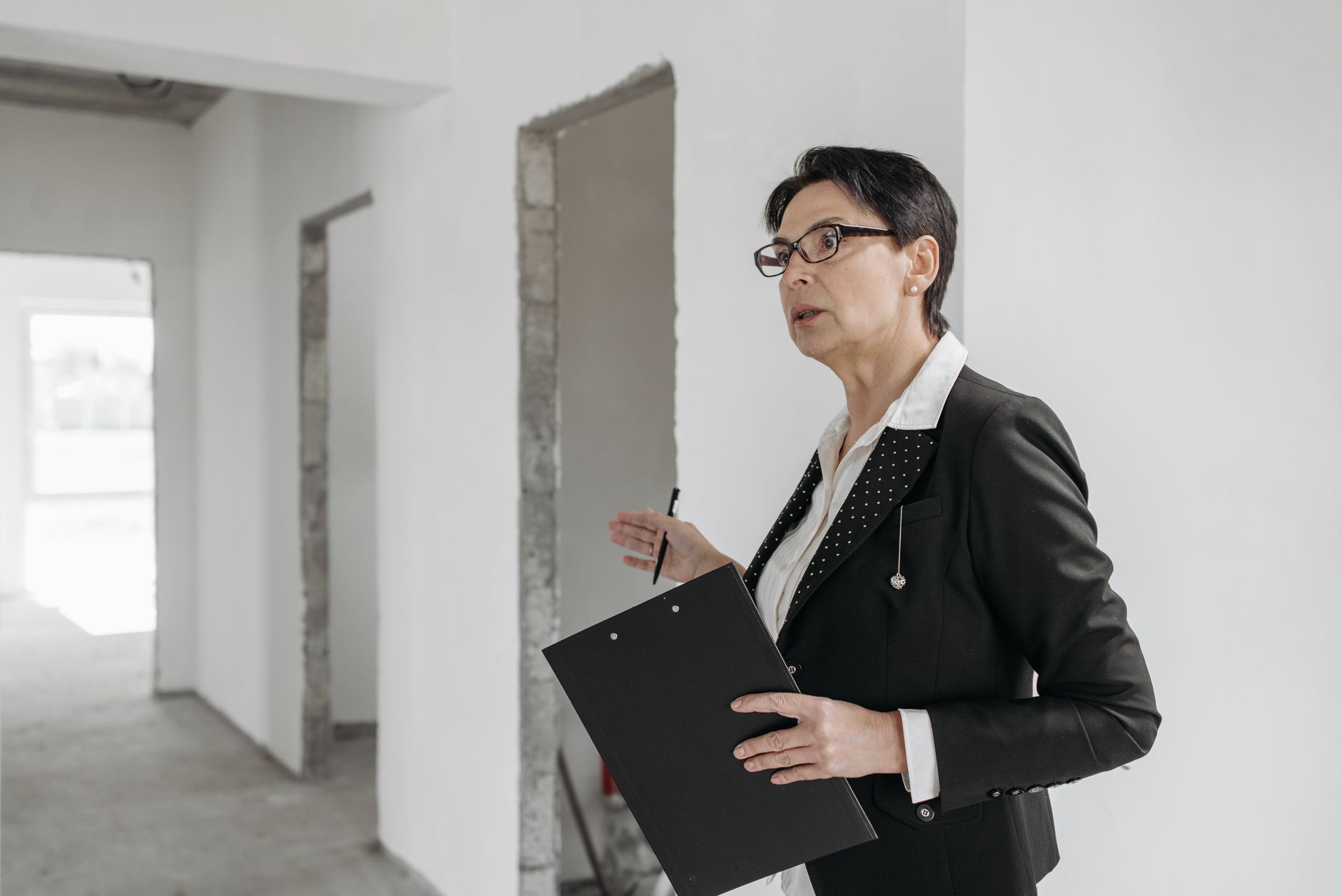 Diagnostiqueur immobilier équipe à Évry-Courcouronnes